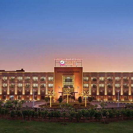 Ramada Encore By Wyndham Statue Of Unity Kevadia Bagian luar foto