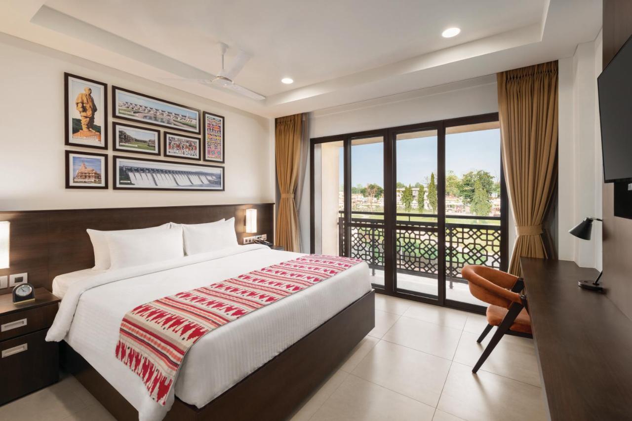 Ramada Encore By Wyndham Statue Of Unity Kevadia Bagian luar foto